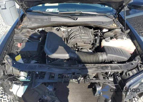 2023 Chrysler 300 Touring z USA, uszkodzony, nr VIN 2C3CCAAG9PH676754